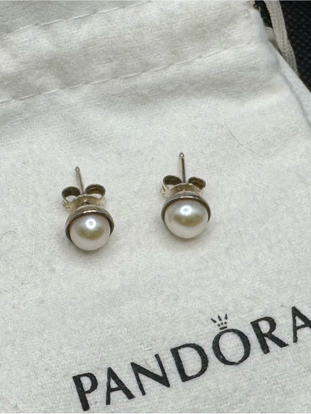Pandora Silver Pearl Stud Earrings and Size 6 Ring - Picture 3 of 6